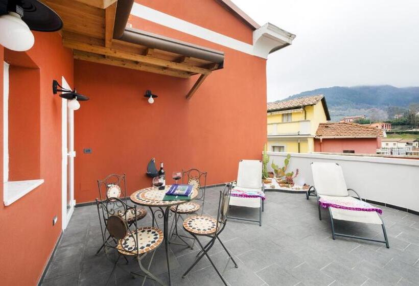 بنسيون Alla Porta Di Sotto B&b