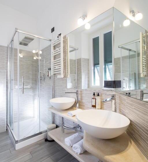 بنسيون Alla Porta Di Sotto B&b