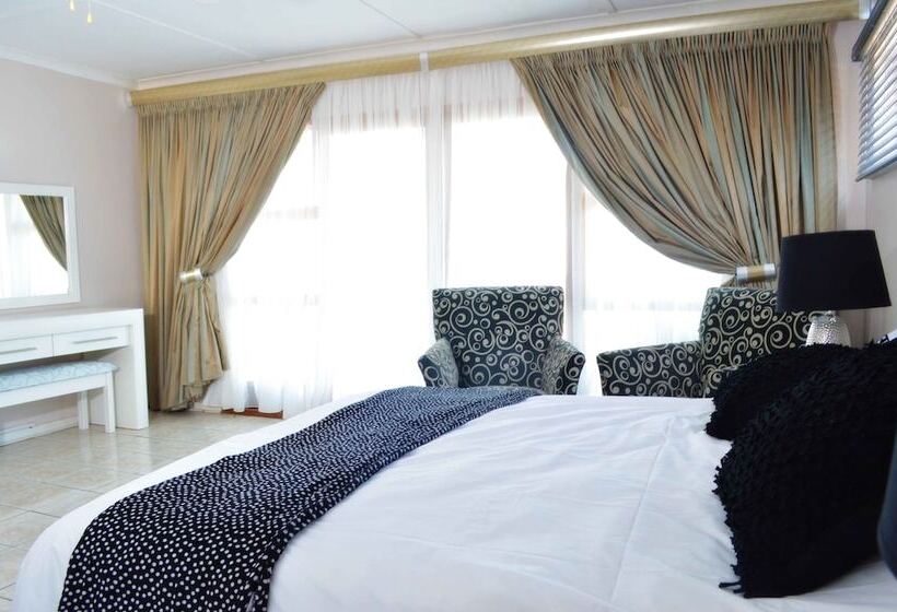 بنسيون Empoza Seaview Guesthouse