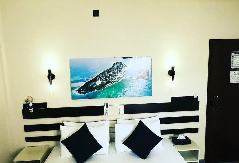 پانسیون Infinity Dhiffushi