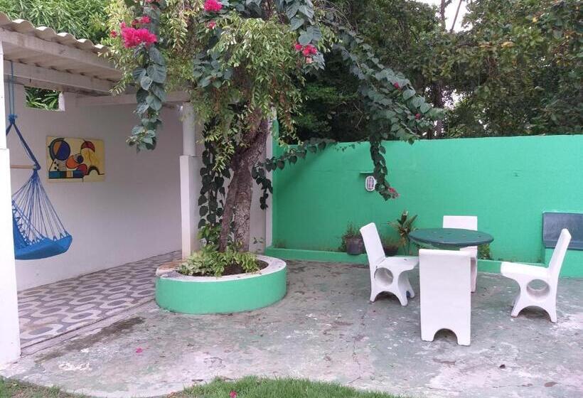 פנסיון Bromelias Imbassai