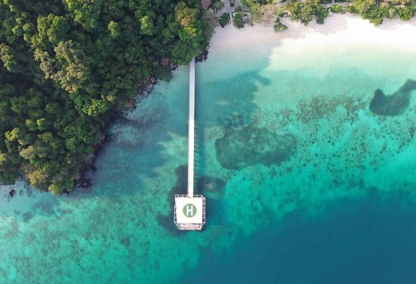 Victoria Cliff Resort Nyaung Oo Phee Island