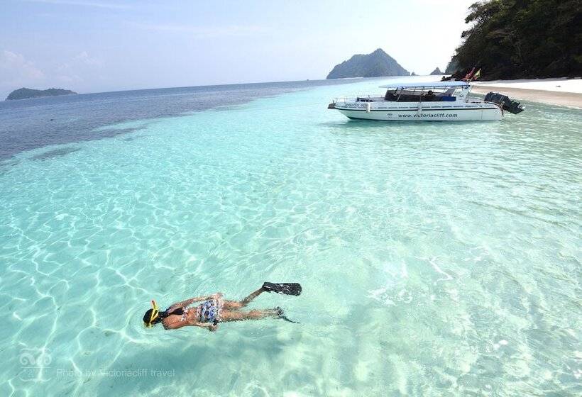 Victoria Cliff Resort Nyaung Oo Phee Island