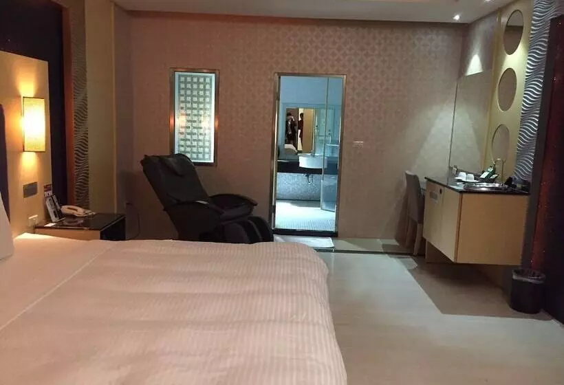 Chateau Motel & Spa