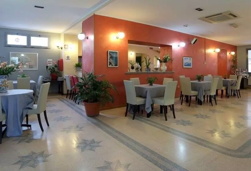 هتل Villa Gioiosa