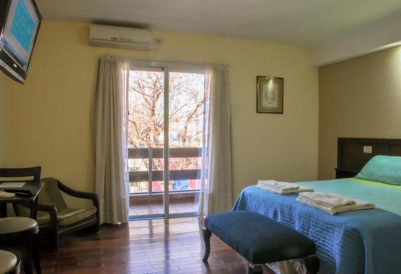 Aguas Claras Hosteria