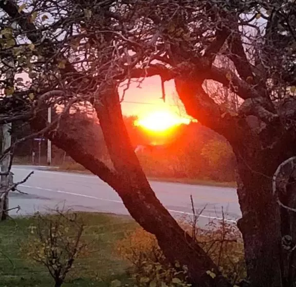 Aamiaismajoitus (B&B) Gite De La Baie Hatée