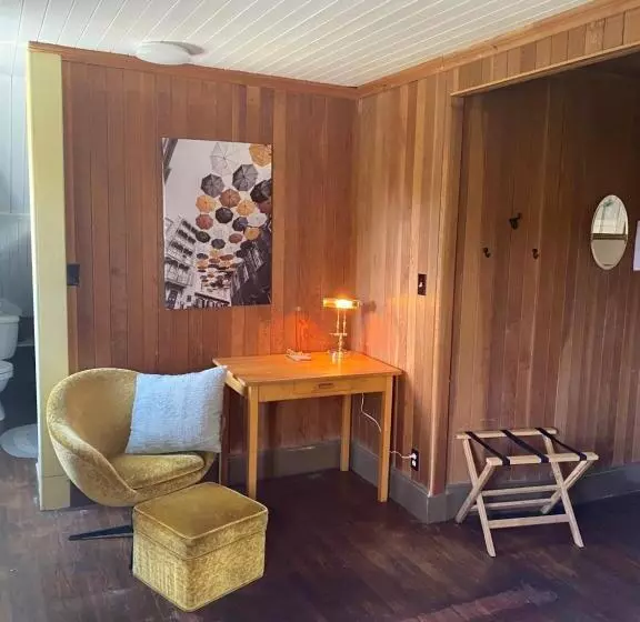 Aamiaismajoitus (B&B) Gite De La Baie Hatée