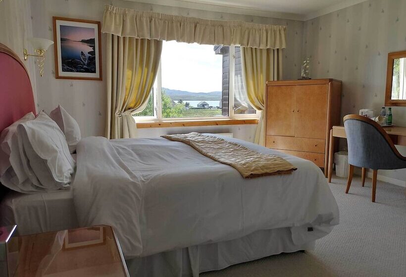 Bed & Breakfast Loch Roag Guest House & Eshcol Guest House