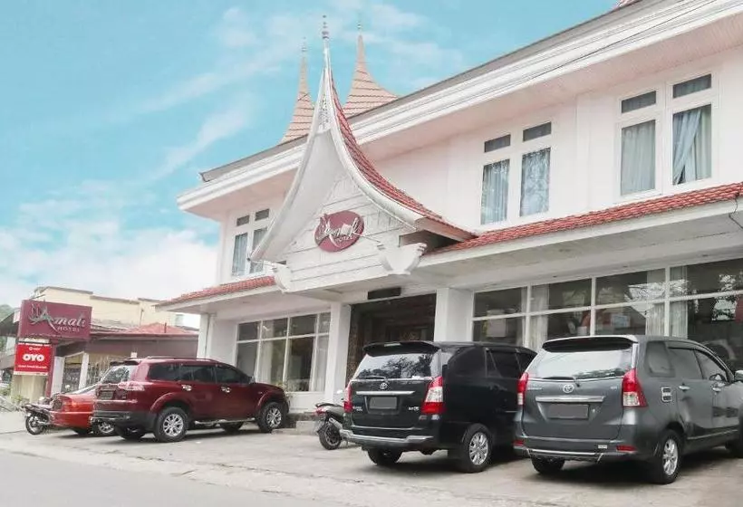 ホテル Oyo 1407  Amali Syariah