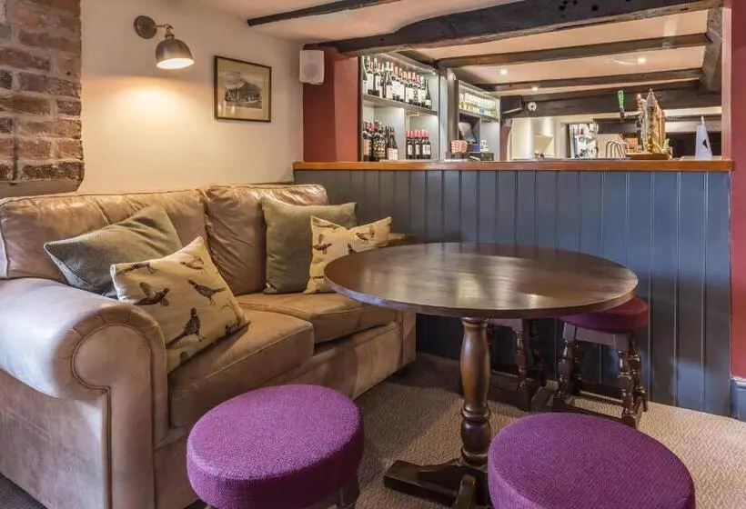 ホテル The Hopton Crown