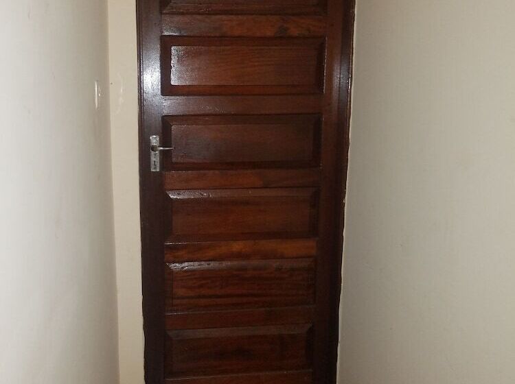 פנסיון Bwejuu Beach Palm Villa