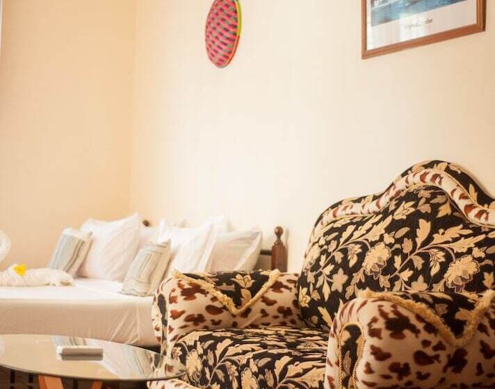 פנסיון Bwejuu Beach Palm Villa