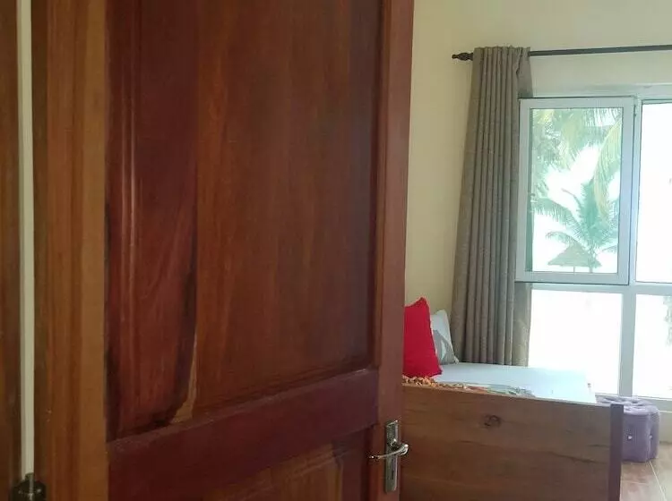 ペンション Bwejuu Beach Palm Villa