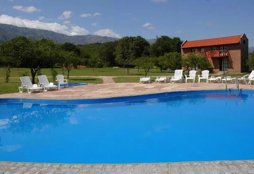 ペンション Campo Las Tinajas