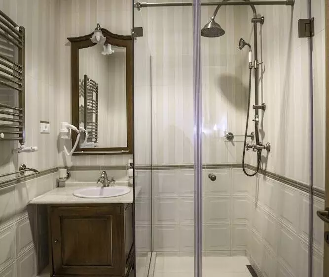 Majatalo Casa Gotica Residence