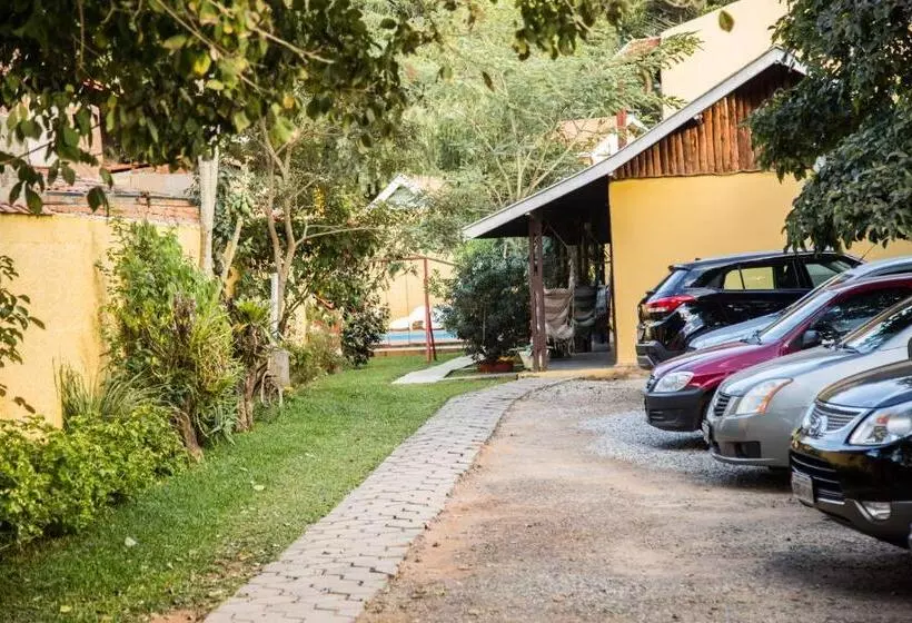 ペンション Pousada Canto Verde