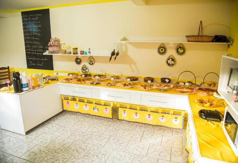 بنسيون Pousada Canto Verde