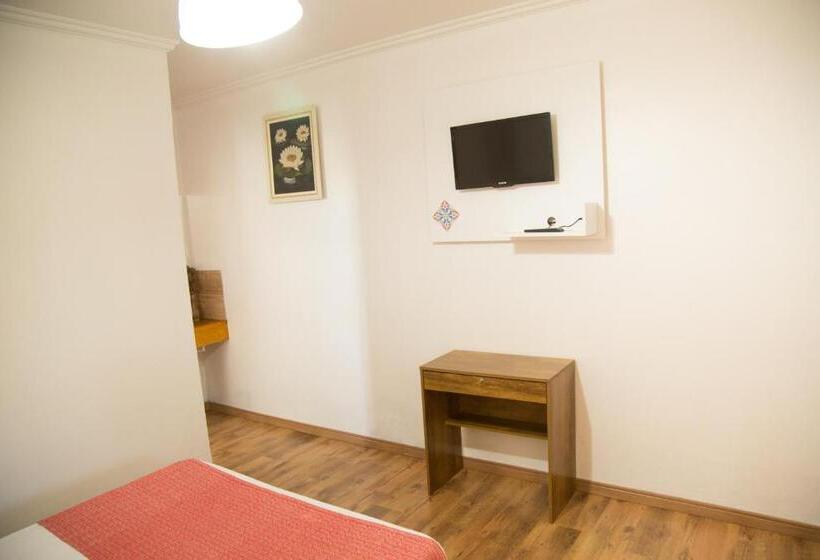 بنسيون Pousada Canto Verde