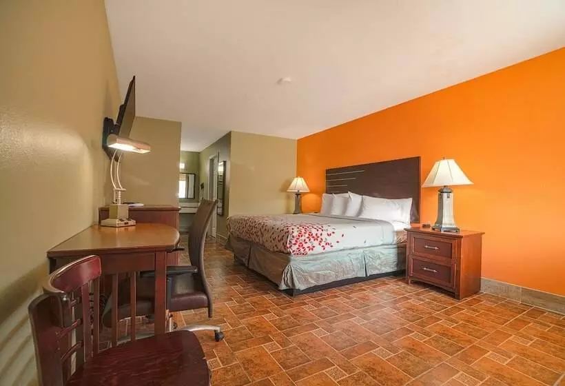 酒店 Aransas Bay Inn & Suites Corpus Christi by OYO