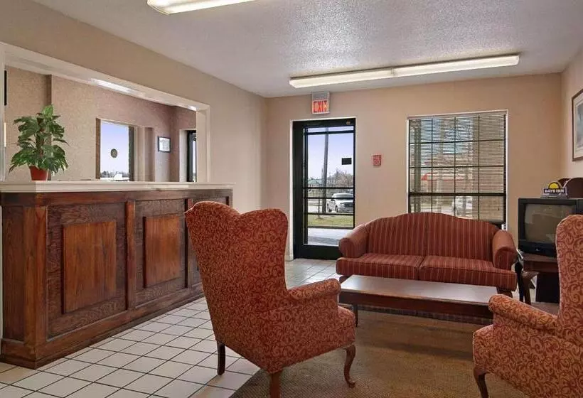 فندق Days Inn By Wyndham Brownsville