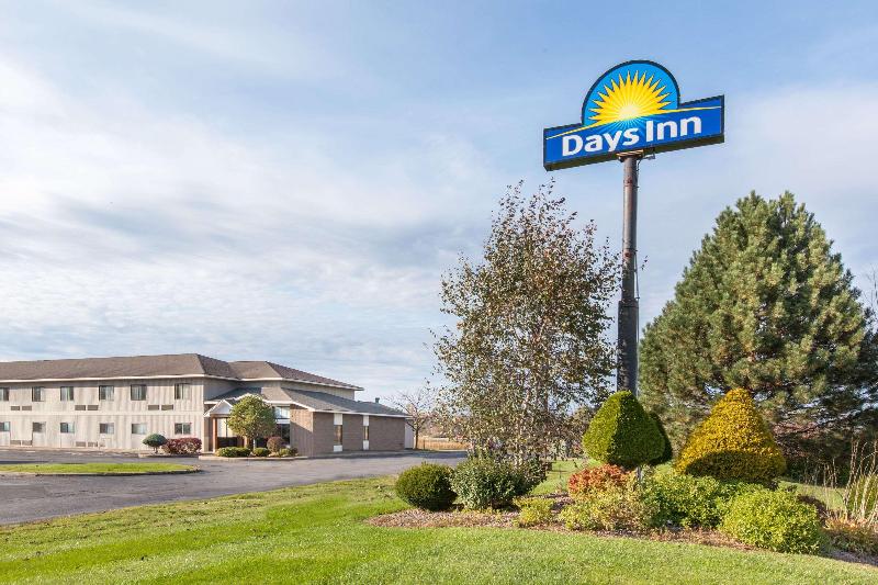 בית מלון כפרי Days Inn By Wyndham Canastota Verona