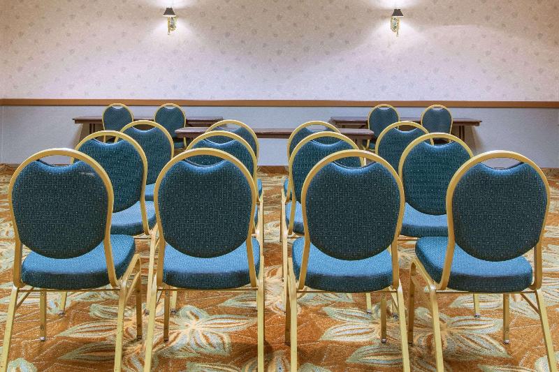 בית מלון כפרי Days Inn By Wyndham Canastota Verona