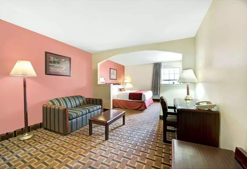 ホテル Days Inn By Wyndham Dallas Plano