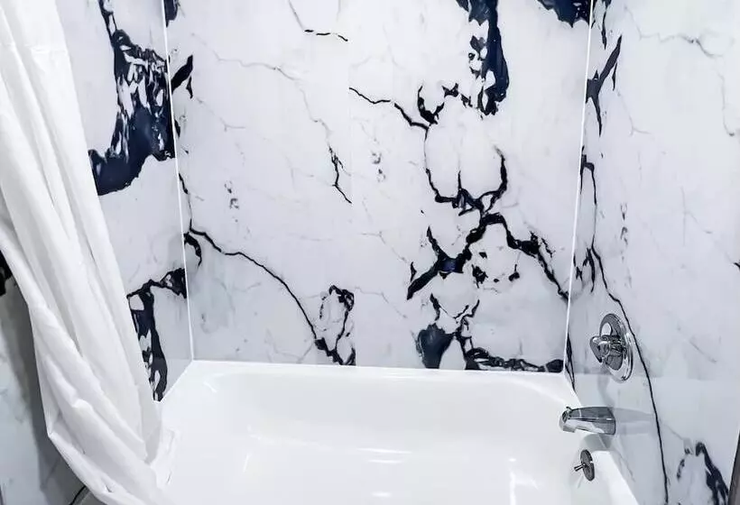 ホテル Days Inn By Wyndham Dallas Plano