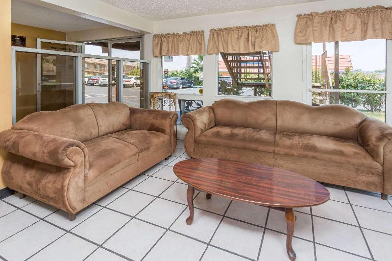 호텔 Days Inn By Wyndham In San Bernardino