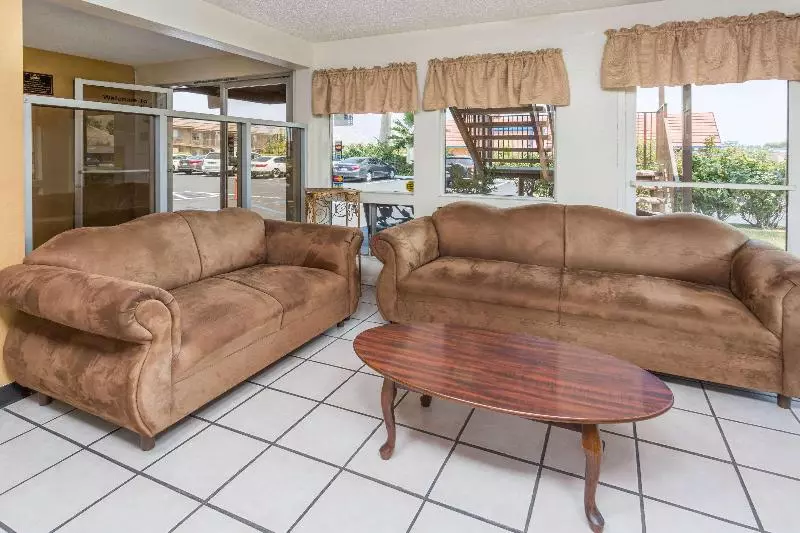 호텔 Days Inn By Wyndham In San Bernardino