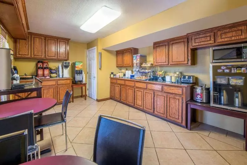 호텔 Executive Inn Stillwater