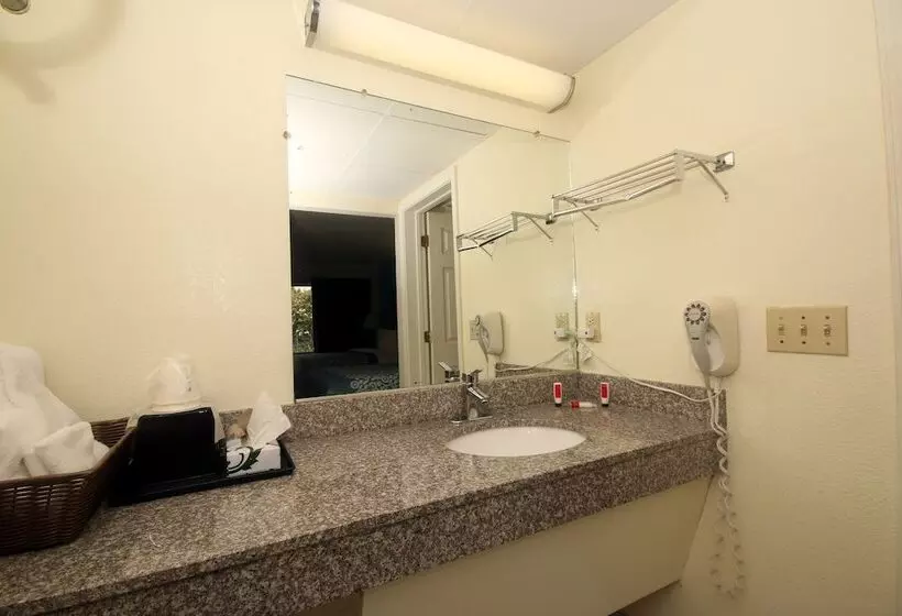 ホテル Hamilton Inn Jonesville I77