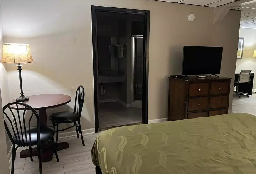 בית מלון כפרי Haven Inn & Suites