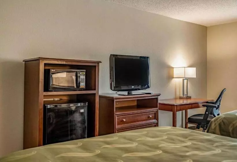 Hotel Quality Inn Bucyrus North