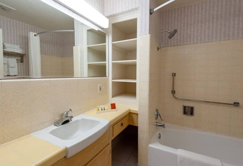 فندق Studio City Court Yard