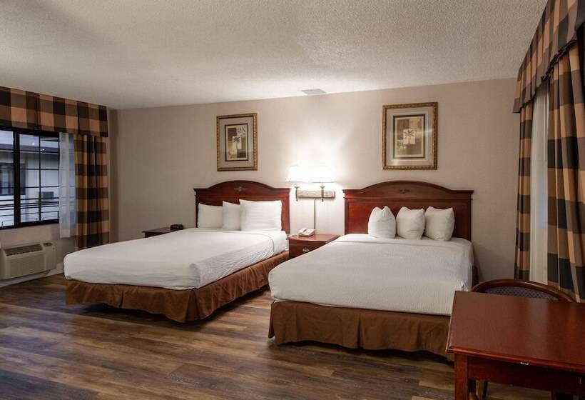 فندق Studio City Court Yard