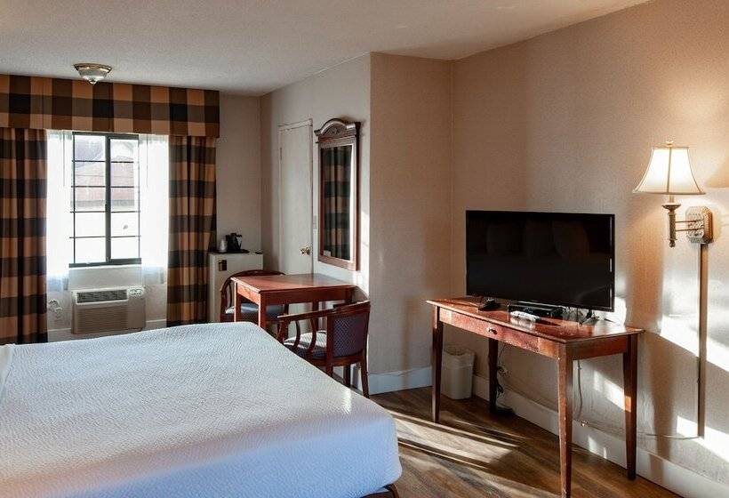 فندق Studio City Court Yard