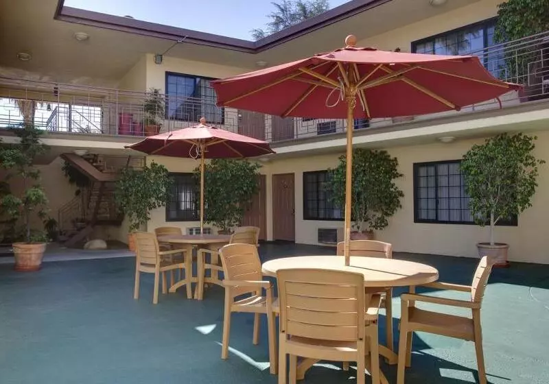 ホテル Studio City Court Yard