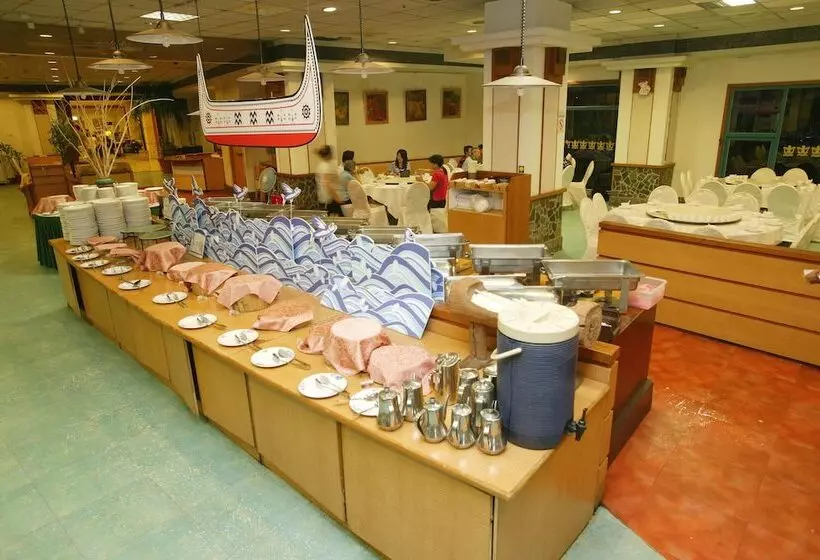 هتل Fujiyeh Chipen Hot Spring Resort