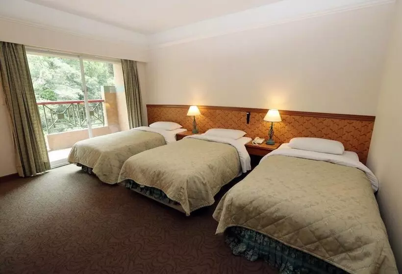 هتل Fujiyeh Chipen Hot Spring Resort