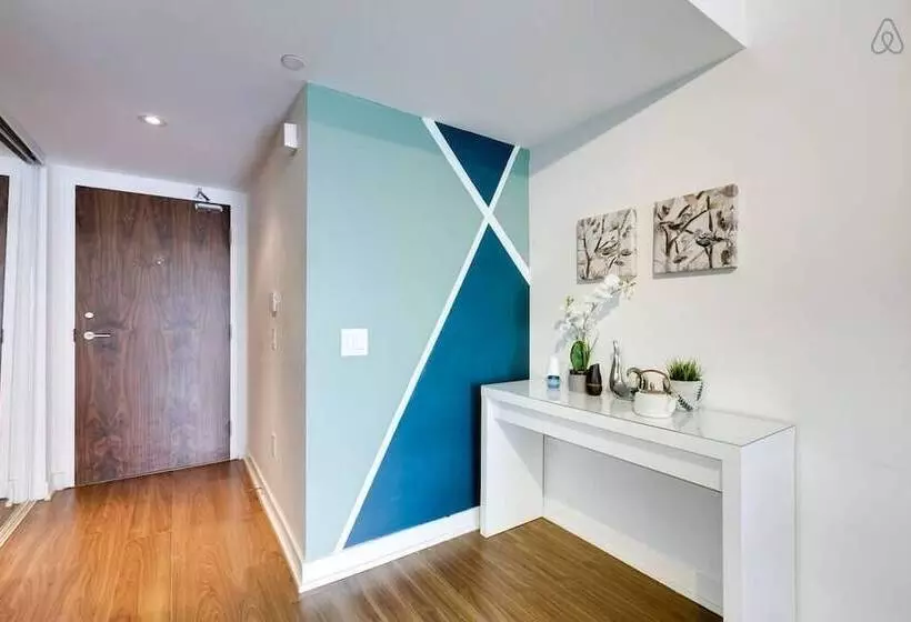 Quartz Suite By Rogers Centre