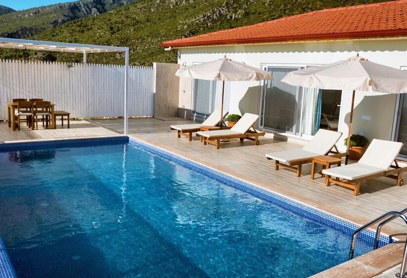 Kal2200 Villa Zeytin Uzumlu 2 Bedrooms