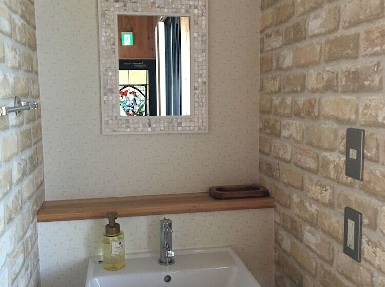 بنسيون Iyashiyado Mimoza