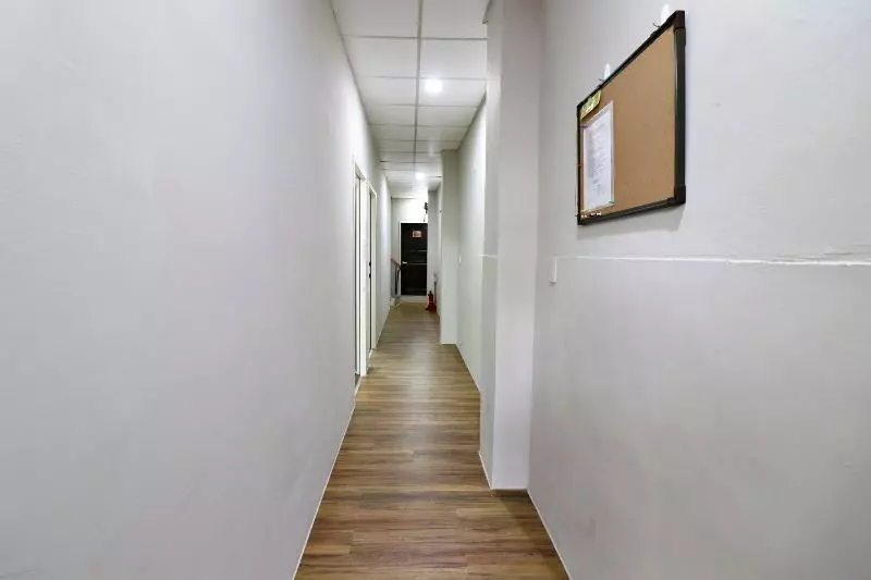 پانسیون Sharon Inn