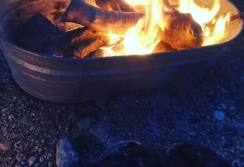 Hotelli Off The Vine