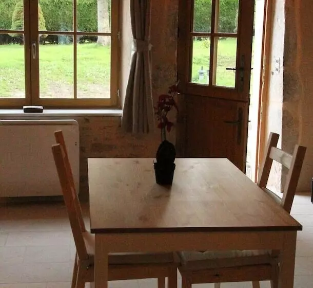 ペンション Au Coq Des Bois