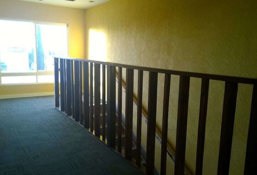 بنسيون Solari Casa De Huespedes