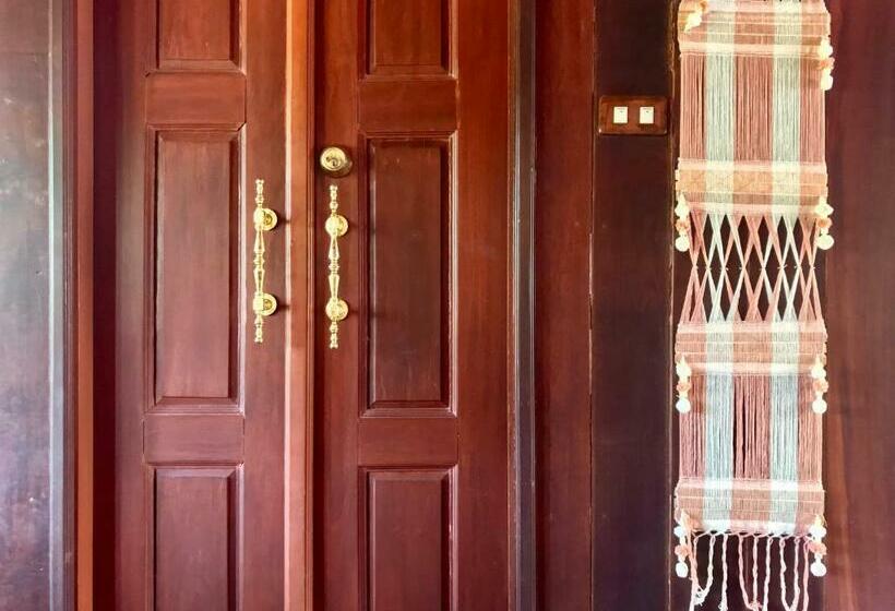 پانسیون Kawila126