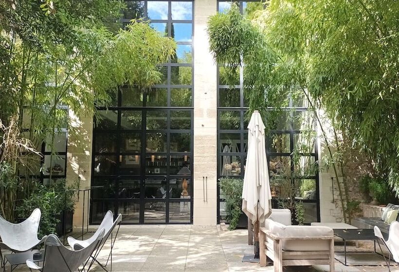 Pensió Le Complot Maison Privée à Avignon